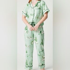 Katie K Green Printed Pajama Set